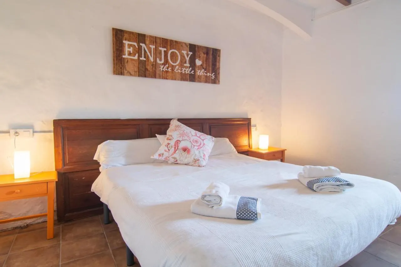 בית חווה סנטני Finca Agroturismo Es Pujol